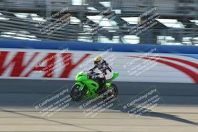 media/Nov-26-2022-Fastrack Riders (Sat) [[b001e85eef]]/Level 3/Session 1 Front Straight/